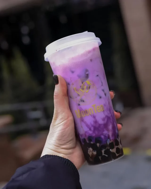 Напиток в MoonTea. Фото: Instagram заведения