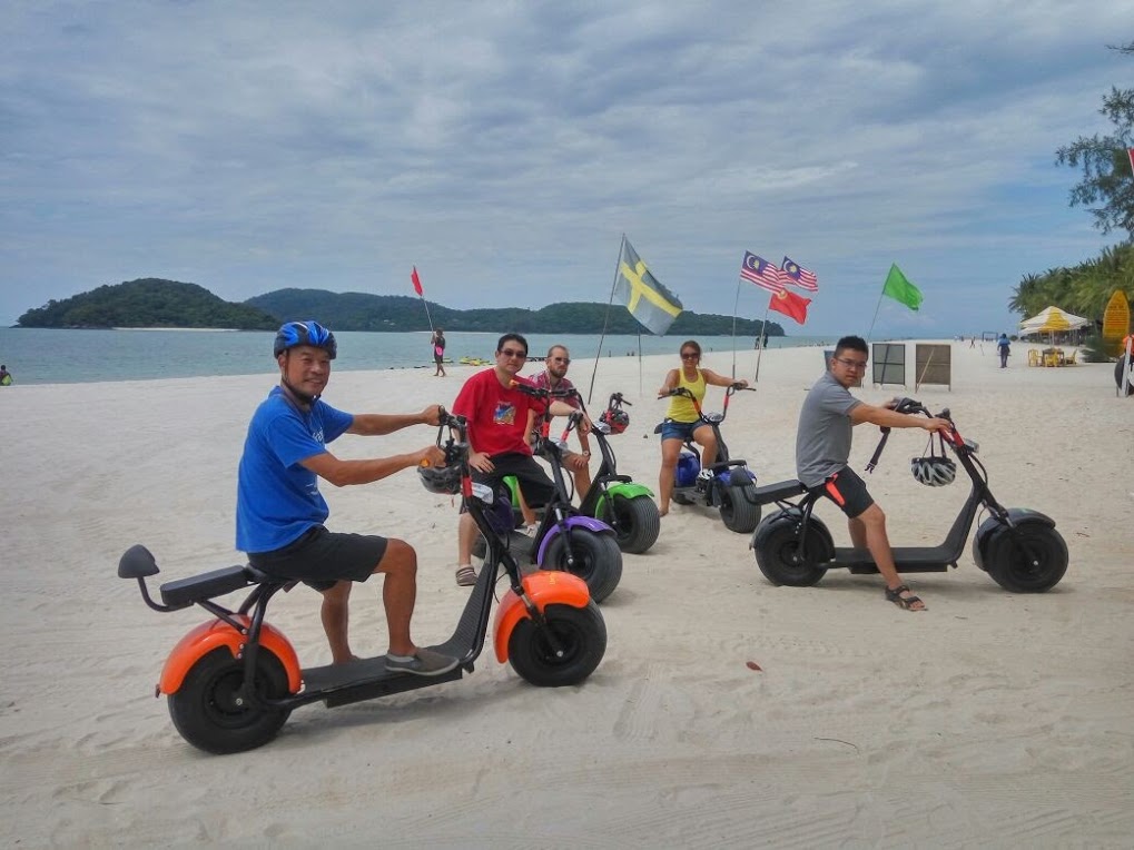 Псіхолаг у падарожжы. Жыццё на востраве, дзе свята кожны дзень