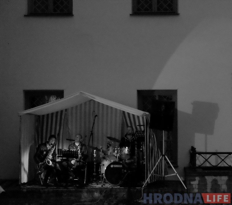 Зонт или не зонт? Как пойти на Кинемо, промокнуть насквозь и полюбить Гродно