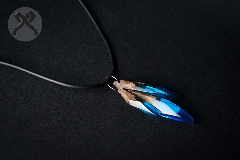 "Смотрят и школьницы, и брутальные мужики". Гродненский ремесленник через YouTube популяризирует свои изделия "Смотрят и школьницы, и брутальные мужики". Гродненский ремесленник через YouTube популяризирует свои изделия