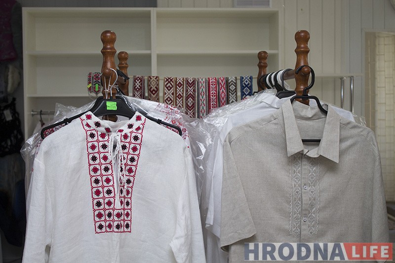 "Белорусы хотят быть белорусами". Вышиванку в Гродно можно купить в "Хате мастака" "Белорусы хотят быть белорусами". Вышиванку в Гродно можно купить в "Хате мастака"