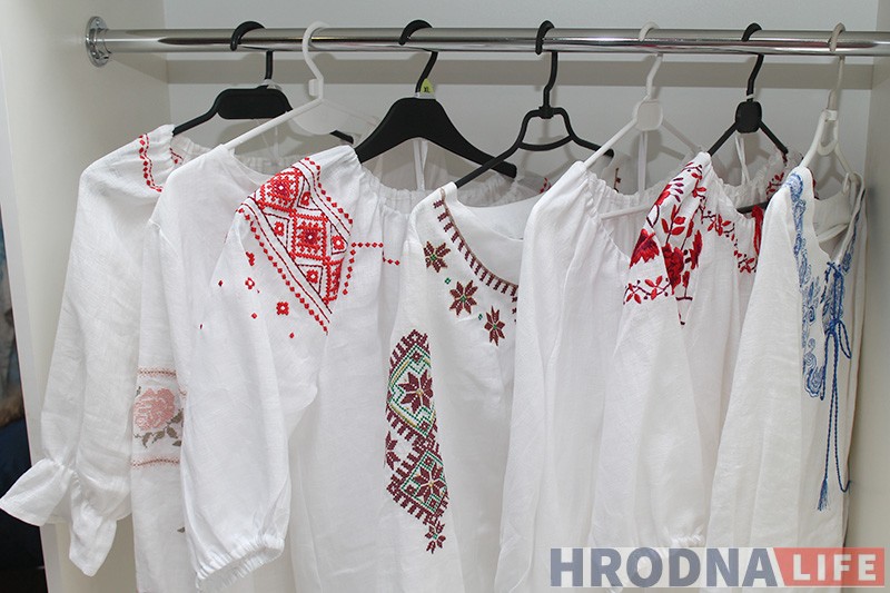 "Белорусы хотят быть белорусами". Вышиванку в Гродно можно купить в "Хате мастака" "Белорусы хотят быть белорусами". Вышиванку в Гродно можно купить в "Хате мастака"