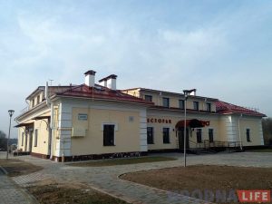 В центре Гродно появился еще один магазин с сувенирами - довольно необычными