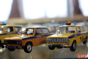 Гродненские коллекционеры начали выставлять свои богатства в магазине "Багач"