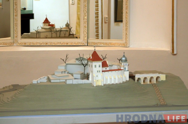 Проблемы восстановления дворца Батория обсудили на "Встрече друзей музея" Проблемы восстановления дворца Батория обсудили на "Встрече друзей музея"