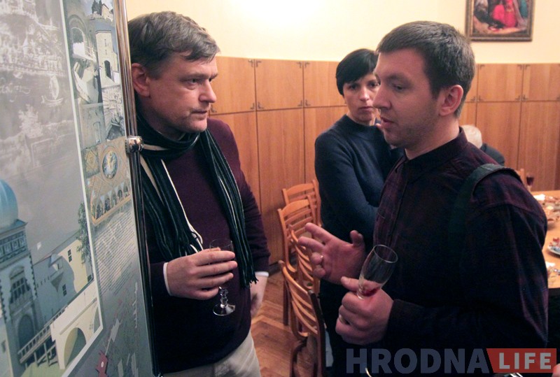 Проблемы восстановления дворца Батория обсудили на "Встрече друзей музея" Проблемы восстановления дворца Батория обсудили на "Встрече друзей музея"