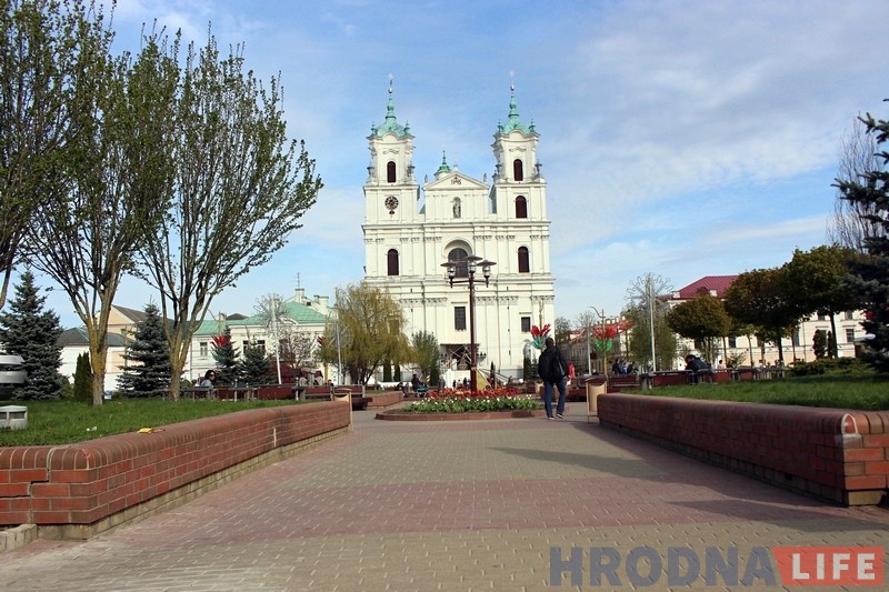 Фарный костел готовят к большой покраске: ее хватит на следующие 25 лет Фарный костел готовят к большой покраске: ее хватит на следующие 25 лет