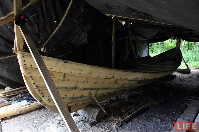 Гродненец по старым чертежам строит ладью викингов, чтобы доплыть до Балтики Гродненец по старым чертежам строит ладью викингов, чтобы доплыть до Балтики