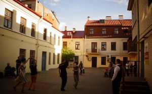 Танцы гарадзенскіх дворыкаў Танцы гарадзенскіх дворыкаў