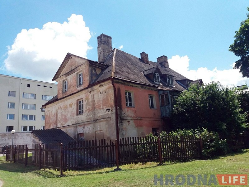 В Гродно на аукцион выставили здание времен Тизенгауза - одно из самых старых в городе В Гродно на аукцион выставили здание времен Тизенгауза - одно из самых старых в городе