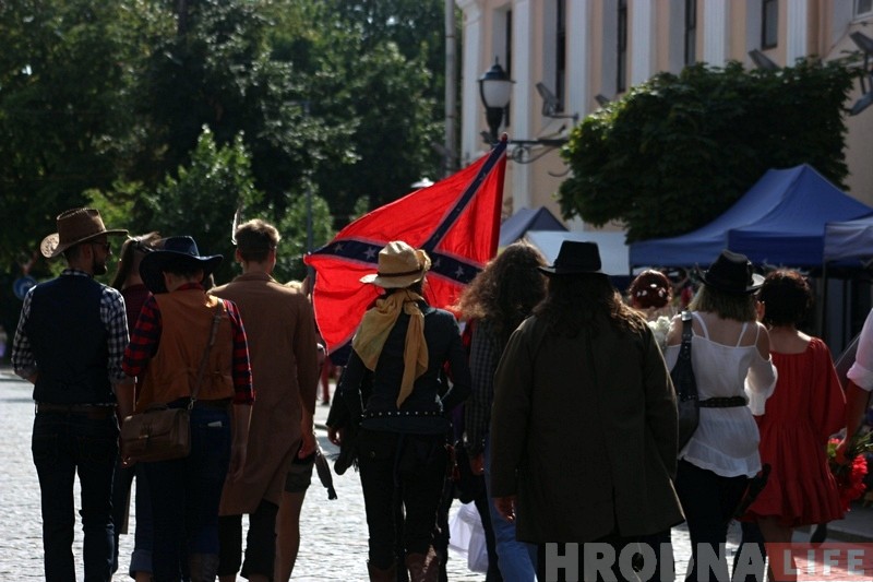 "Так интереснее". Гродненцы отметили свадьбу в стиле Дикого Запада "Так интереснее". Гродненцы отметили свадьбу в стиле Дикого Запада