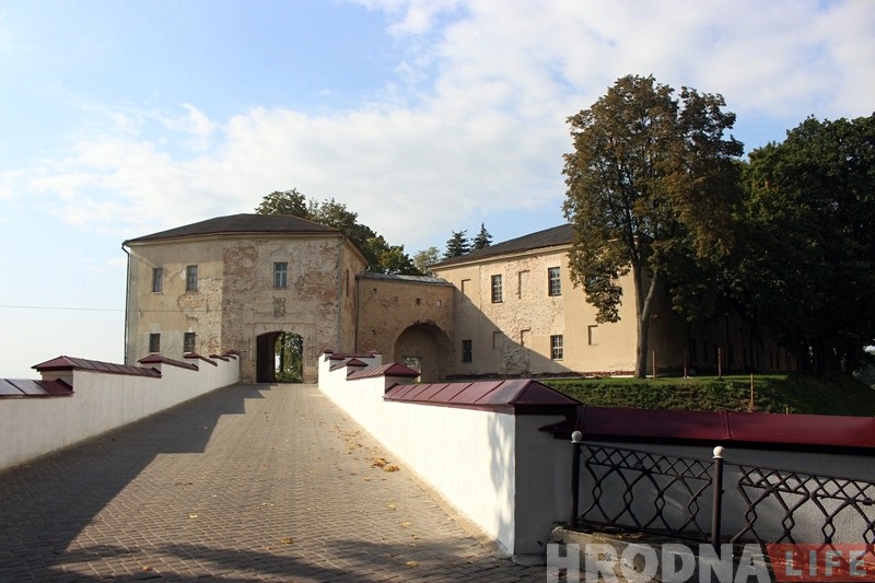 "Рабочие осознают ответственность". Старый замок продолжают готовить к реконструкции "Рабочие осознают ответственность". Старый замок продолжают готовить к реконструкции