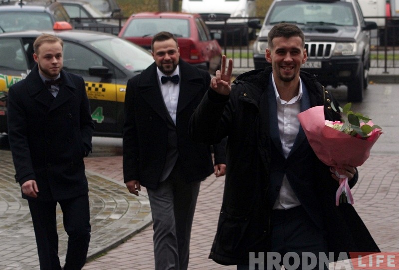 Лучший футболист Гродненщины Павел Савицкий женился Лучший футболист Гродненщины Павел Савицкий женился