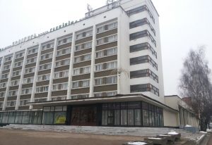 Желающих не нашлось. Гостиницу "Беларусь" в Гродно снова не продали Желающих не нашлось. Гостиницу "Беларусь" в Гродно снова не продали