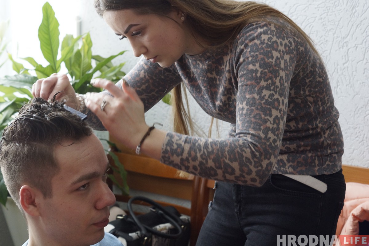 "Они испортят праздник" или "В этой одежде люди"? Модели с инвалидностью впервые в Беларуси приняли участие в модном шоу "Они испортят праздник" или "В этой одежде люди"? Модели с инвалидностью впервые в Беларуси приняли участие в модном шоу