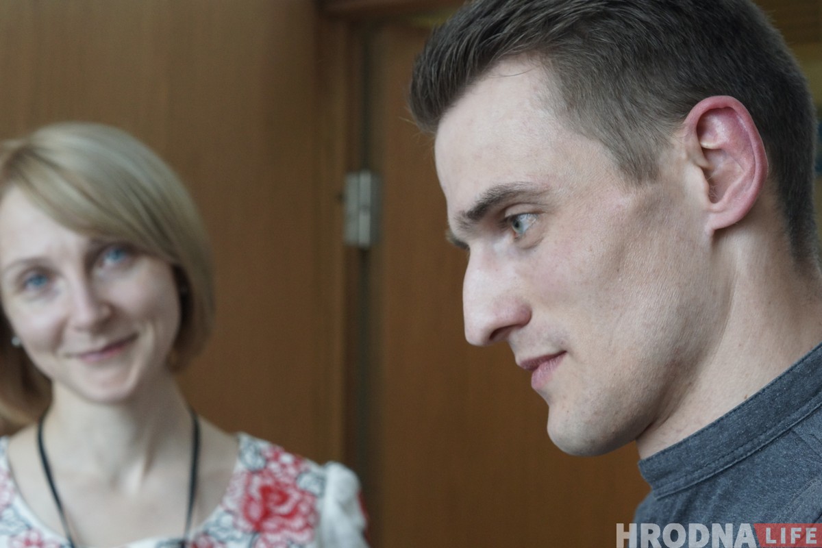 "Они испортят праздник" или "В этой одежде люди"? Модели с инвалидностью впервые в Беларуси приняли участие в модном шоу "Они испортят праздник" или "В этой одежде люди"? Модели с инвалидностью впервые в Беларуси приняли участие в модном шоу