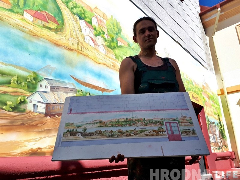 По мотивам Наполеона Орды: во дворе торгового центра ABC появилось изображение старого Гродно По мотивам Наполеона Орды: во дворе торгового центра ABC появилось изображение старого Гродно