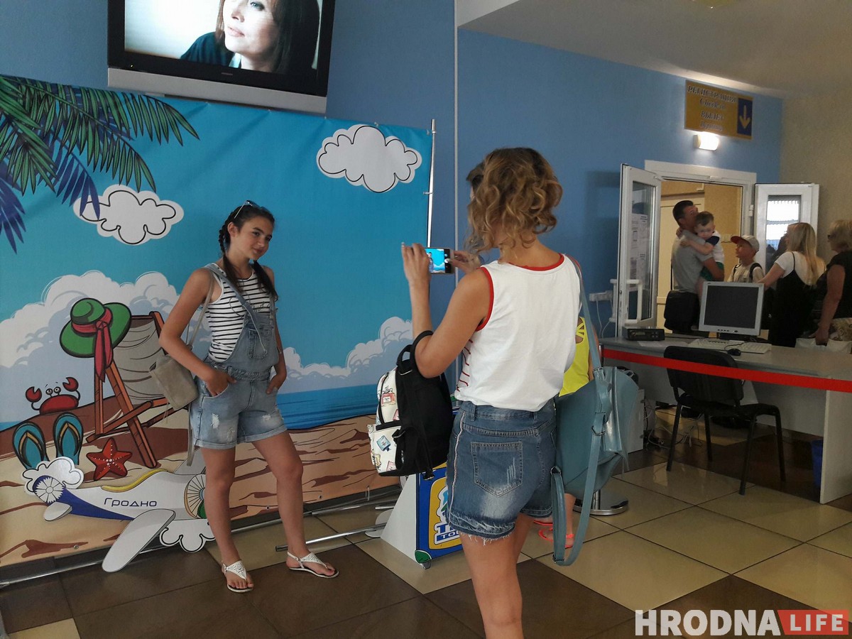 Первый в этом году самолет в Турцию улетел из гродненского аэропорта Первый в этом году самолет в Турцию улетел из гродненского аэропорта