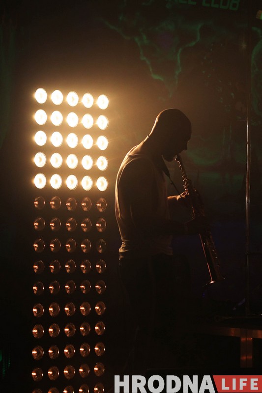 "Мы будем мокрые, как сучки". ЛСП собрал в Гродно полную "Галактику" фанатов "Мы будем мокрые, как сучки". ЛСП собрал в Гродно полную "Галактику" фанатов