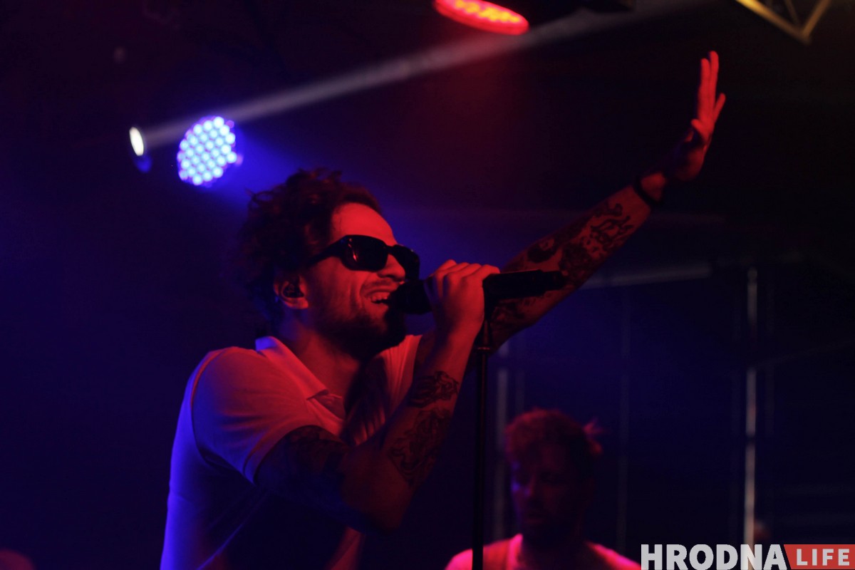 "Мы будем мокрые, как сучки". ЛСП собрал в Гродно полную "Галактику" фанатов "Мы будем мокрые, как сучки". ЛСП собрал в Гродно полную "Галактику" фанатов