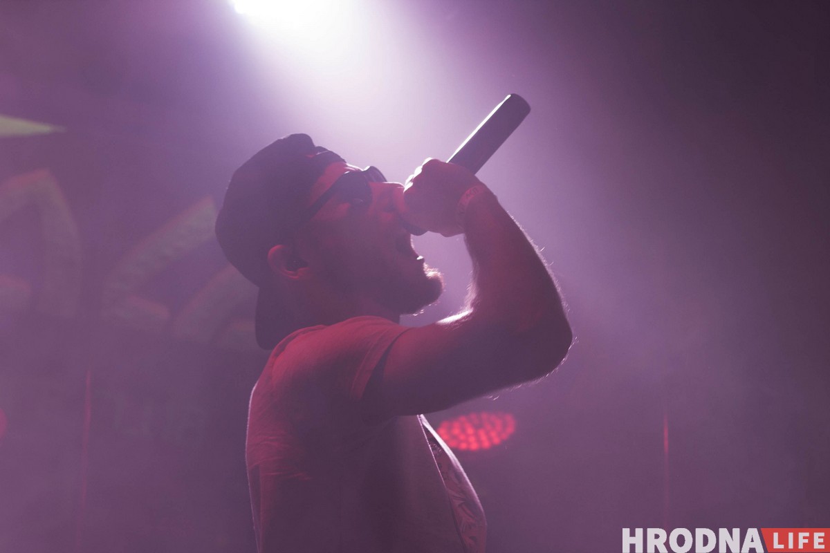 "Мы будем мокрые, как сучки". ЛСП собрал в Гродно полную "Галактику" фанатов "Мы будем мокрые, как сучки". ЛСП собрал в Гродно полную "Галактику" фанатов