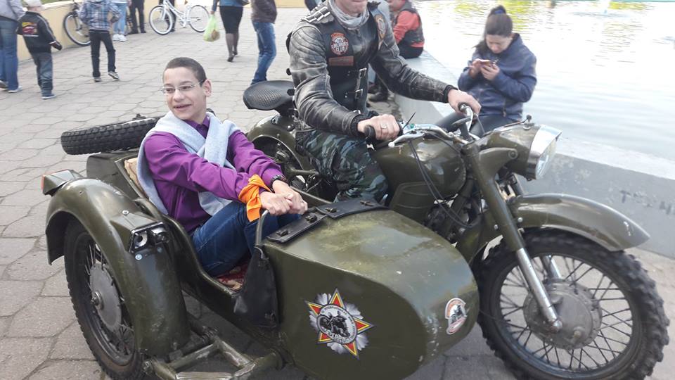 Аукцион и сбор средств. На байк-фестивале "Хавайся ў бульбу" можно поддержать детей из хосписа Аукцион и сбор средств. На байк-фестивале "Хавайся ў бульбу" можно поддержать детей из хосписа