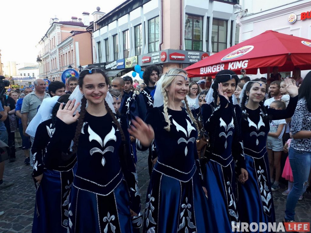 "Залог Вялікай Перамогі" і Аляксандр Саладуха. Што чакае гродзенцаў на XIII фестывалі нацыянальных культур