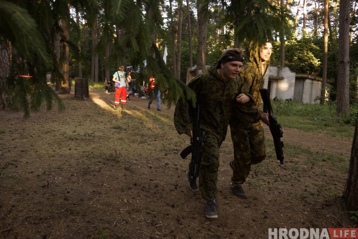 Бей или беги. Как гродненцы стали беженцами, а Пышки - зоной боевых действий Бей или беги. Как гродненцы стали беженцами, а Пышки - зоной боевых действий