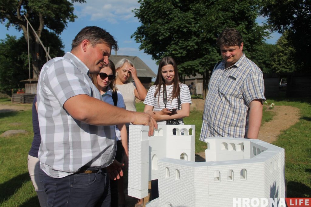 Страна замков. В Ошмянском районе появился парк миниатюр с крепостями и дворцами ВКЛ
