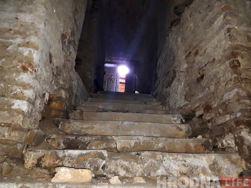 Смотрите, как выглядят старые подвалы дома купца Муравьева в Гродно Смотрите, как выглядят старые подвалы дома купца Муравьева в Гродно