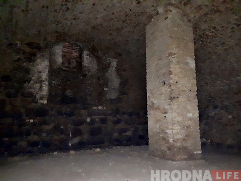 Смотрите, как выглядят старые подвалы дома купца Муравьева в Гродно Смотрите, как выглядят старые подвалы дома купца Муравьева в Гродно