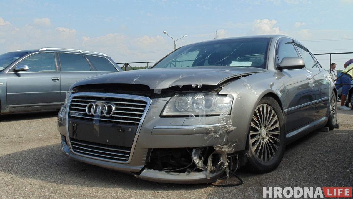 От ажиотажа 90-х до почти пустоши сегодня. Как существовал и почти исчез гродненский авторынок От ажиотажа 90-х до почти пустоши сегодня. Как существовал и почти исчез гродненский авторынок