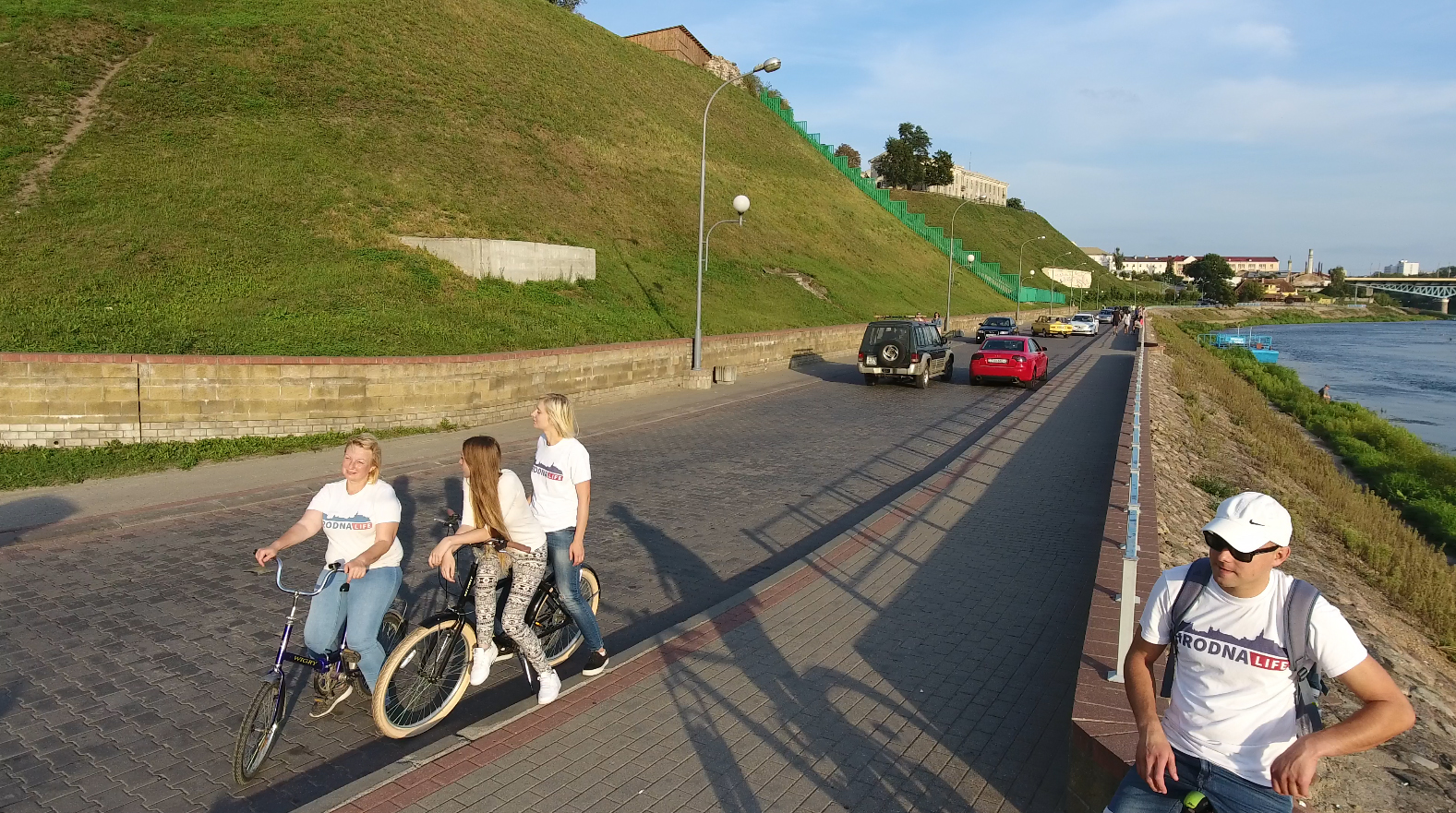 Hrodna.life провел велопланерку в поддержку акции "Деловой велосипед" Hrodna.life провел велопланерку в поддержку акции "Деловой велосипед"