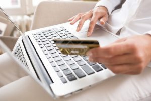 Деньги в долг: решаем вопрос в интернете