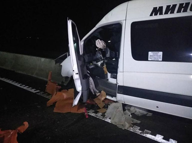Авария маршрутки Минск-Гродно: погибли 2 человека, 14 в больнице, на водителя завели уголовное дело (видео аварии) Авария маршрутки Минск-Гродно: погибли 2 человека, 14 в больнице, на водителя завели уголовное дело (видео аварии)