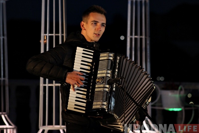 Вечерним концертом у ротонды Гродненская филармония открыла очередной творческий сезон Вечерним концертом у ротонды Гродненская филармония открыла очередной творческий сезон