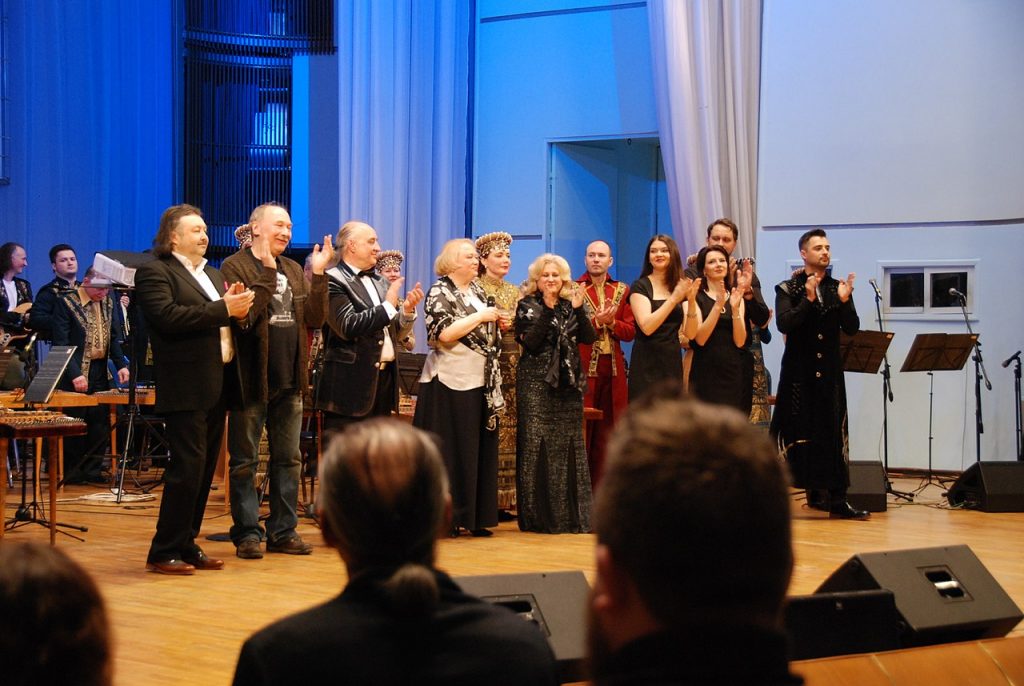 На благотворительном концерте споют стихи Богдановича под музыку Мулявина