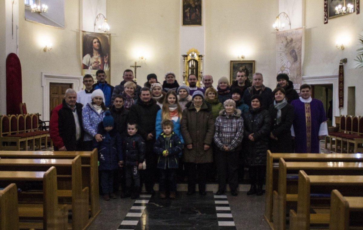 Костел, где верующие учат ксендза. Как в Гродно 20 лет проходит месса для глухонемых Костел, где верующие учат ксендза. Как в Гродно 20 лет проходит месса для глухонемых