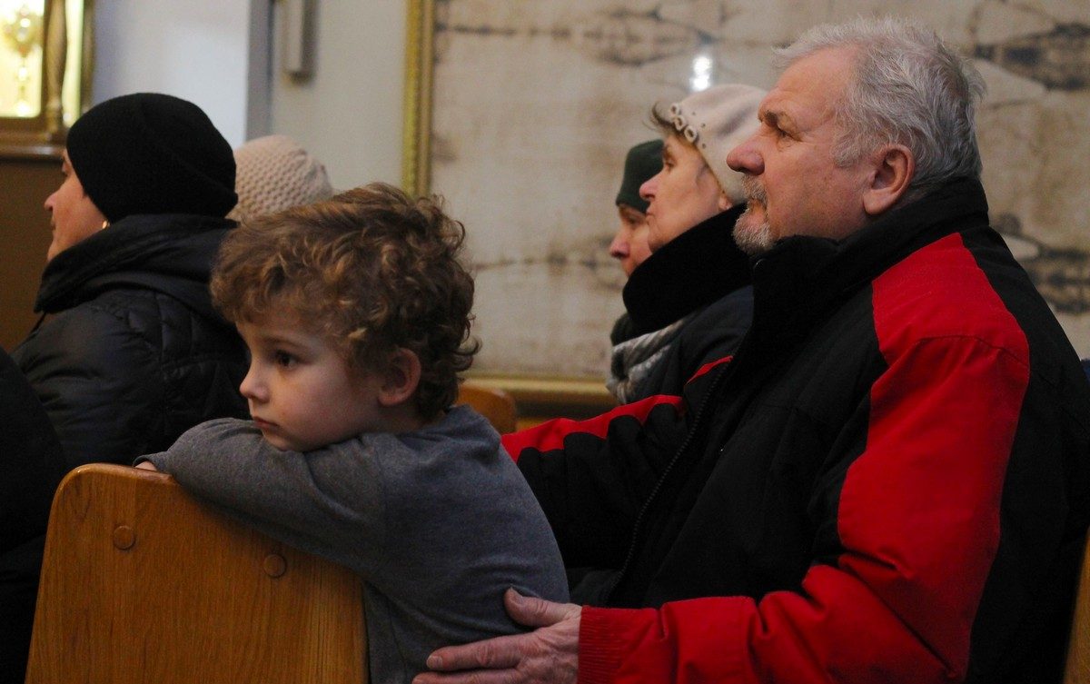 Костел, где верующие учат ксендза. Как в Гродно 20 лет проходит месса для глухонемых Костел, где верующие учат ксендза. Как в Гродно 20 лет проходит месса для глухонемых