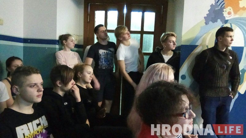 6 памятных свечей. В Гродно почтили память жертв Холокоста 6 памятных свечей. В Гродно почтили память жертв Холокоста