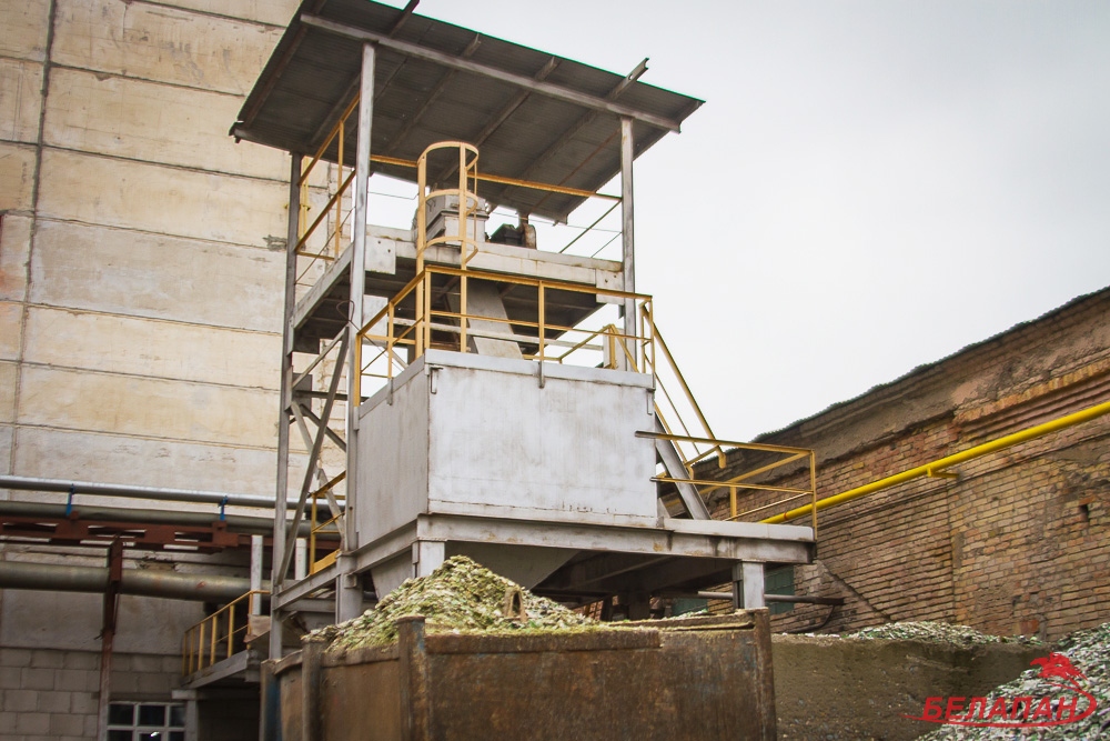 Гродненский стеклозавод вышел на прибыльную работу, купил конкурента-банкрота и не жалеет Гродненский стеклозавод вышел на прибыльную работу, купил конкурента-банкрота и не жалеет