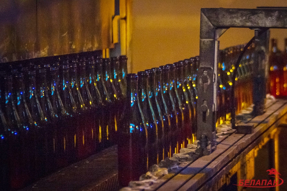 Гродненский стеклозавод вышел на прибыльную работу, купил конкурента-банкрота и не жалеет Гродненский стеклозавод вышел на прибыльную работу, купил конкурента-банкрота и не жалеет