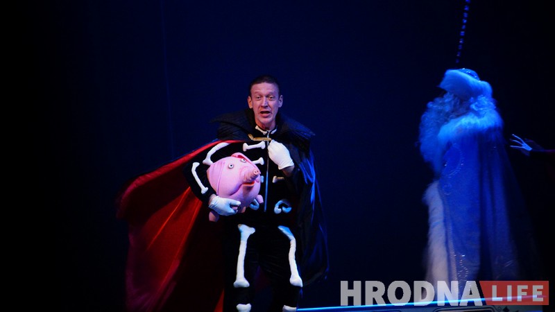 «Захотелось остаться» Литовские туристы отпраздновали Старый Новый год вместе с гродненцами в театре кукол «Захотелось остаться» Литовские туристы отпраздновали Старый Новый год вместе с гродненцами в театре кукол