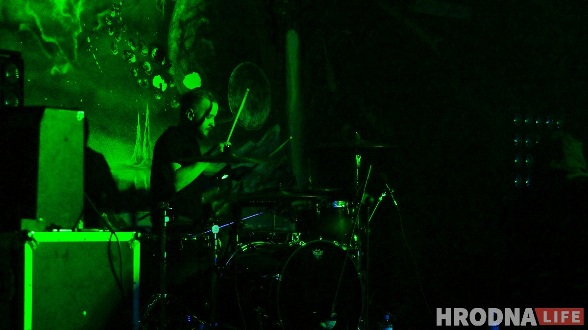 Фото: NIZKIZ зажигал в Гродно вечером и повторит концерт на Дне Воли Фото: NIZKIZ зажигал в Гродно вечером и повторит концерт на Дне Воли