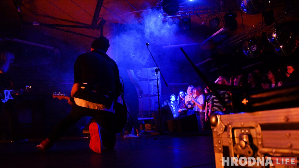 Фото: NIZKIZ зажигал в Гродно вечером и повторит концерт на Дне Воли Фото: NIZKIZ зажигал в Гродно вечером и повторит концерт на Дне Воли