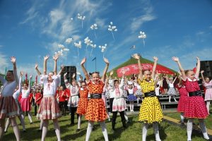 Салют, солдатская каша и семейный велоквест. Как в области отпразднуют 9 Мая Салют, солдатская каша и семейный велоквест. Как в области отпразднуют 9 Мая