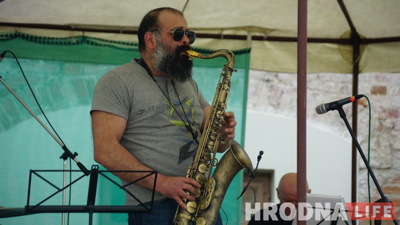 “Сломалась клавиша? Эту ноту пой!” В Гродно открыли новый сезон джазовых историй “Сломалась клавиша? Эту ноту пой!” В Гродно открыли новый сезон джазовых историй