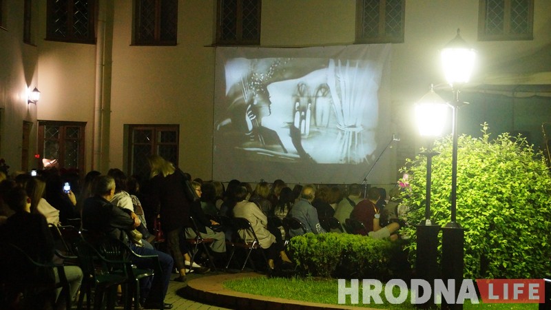 Слушали, играли и танцевали. Музыкальная "Ноч музеев" прошла в Гродно Слушали, играли и танцевали. Музыкальная "Ноч музеев" прошла в Гродно