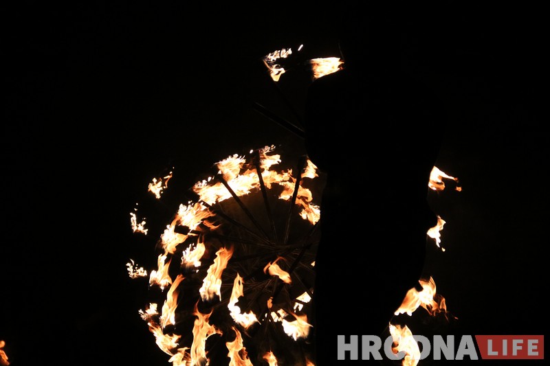 Фестиваль "Мяжа" закончили музыкой и фаер-шоу Фестиваль "Мяжа" закончили музыкой и фаер-шоу