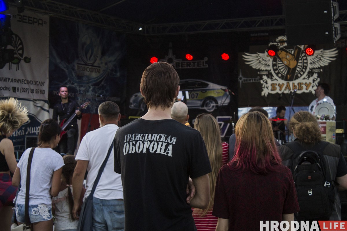 РСП, Dzieciuki и бесплатные татуировки. Как прошел байк-фестиваль «Хавайся ў бульбу-2019» РСП, Dzieciuki и бесплатные татуировки. Как прошел байк-фестиваль «Хавайся ў бульбу-2019»